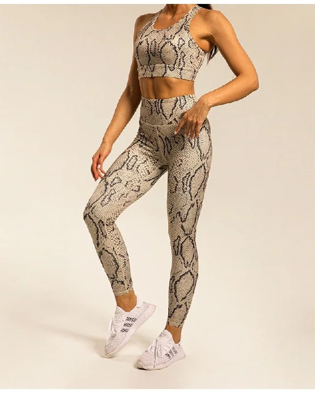 animal-print-yoga-set