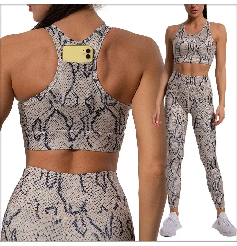 animal-print-yoga-set