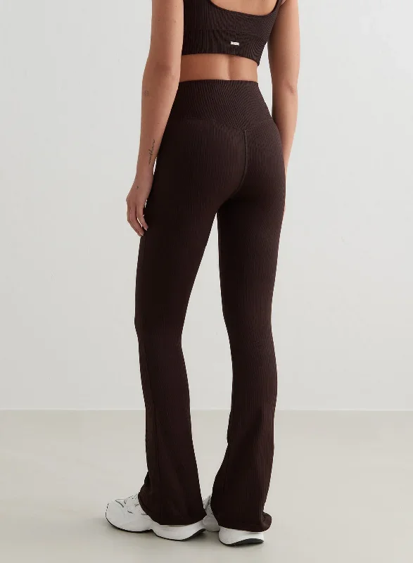 cacao-ribbed-seamless-flare-tights