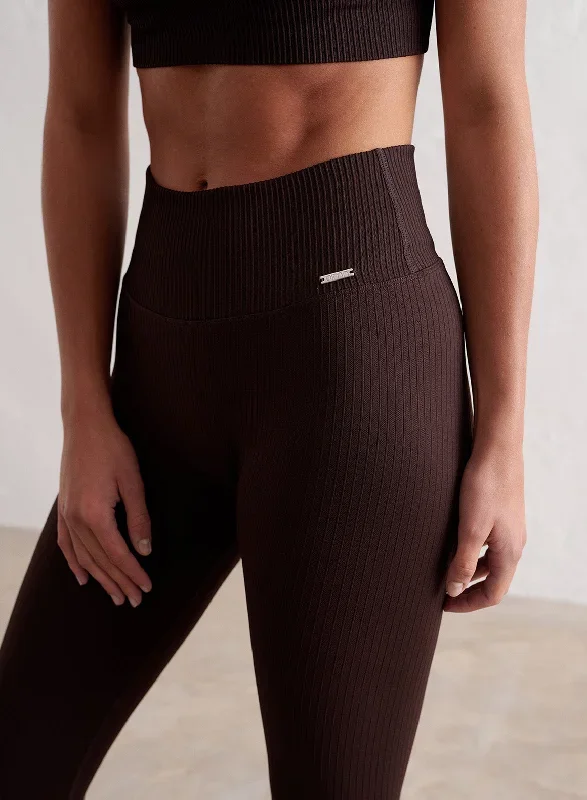 cacao-ribbed-seamless-tights