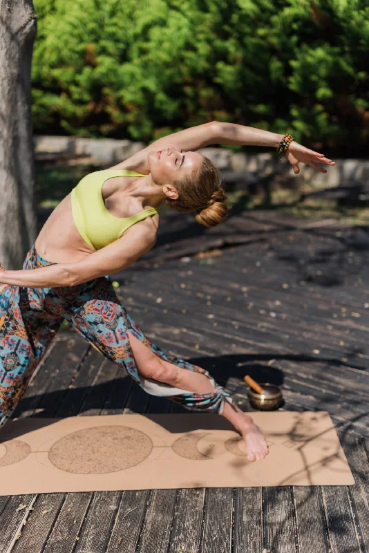 natural-cork-yoga-mat-sacred-geometry-1