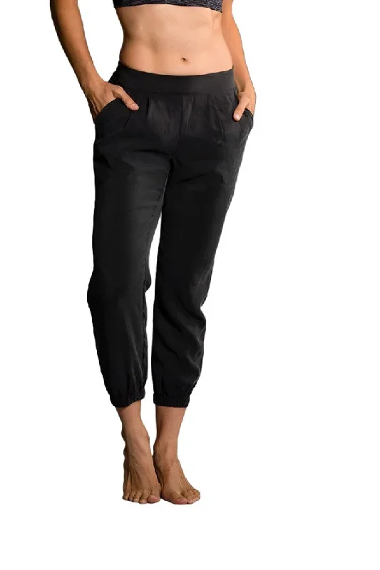 Onzie Hot Yoga Woven Jogger Pant 2019