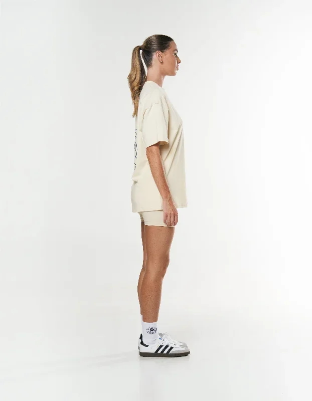 racquet-club-tee-cream