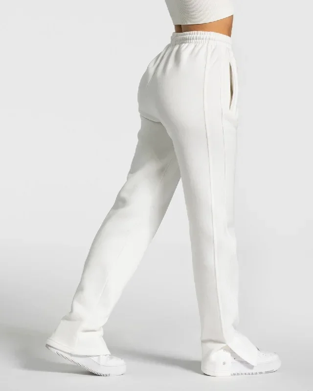 sassy-slit-jogger-off-white