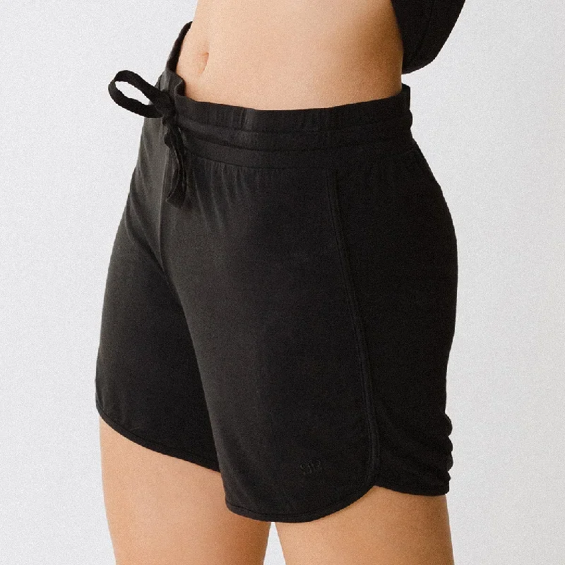 serenity-shorts-black