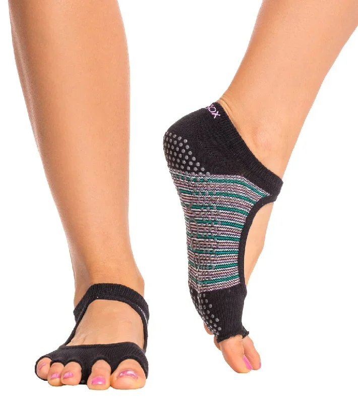 Toesox Bella Half-Toe Yoga Grip Socks Retro Black Stripe