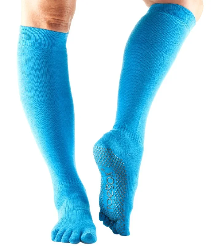 Toesox Knee High Scrunch Full-Toe Yoga Grip Socks Skydiver