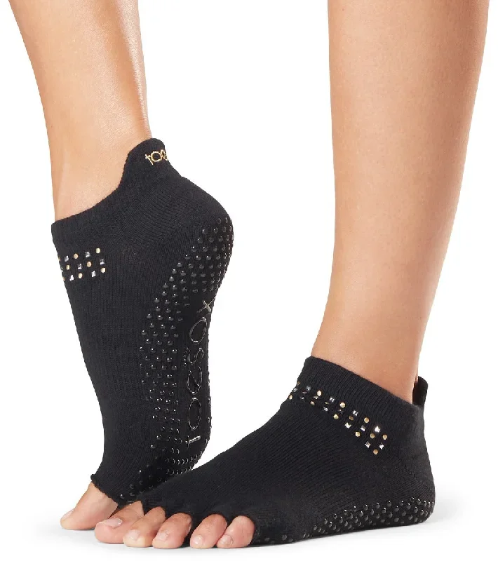 Toesox Low Rise Half-Toe Yoga Grip Socks Graceland