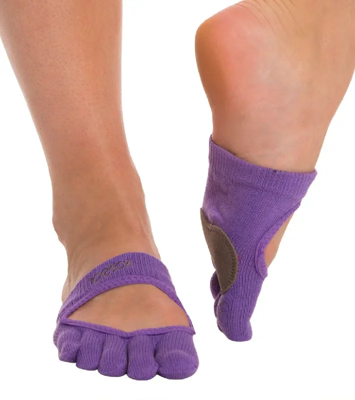 Toesox Releve Full-Toe Yoga Grip Socks Light Purple