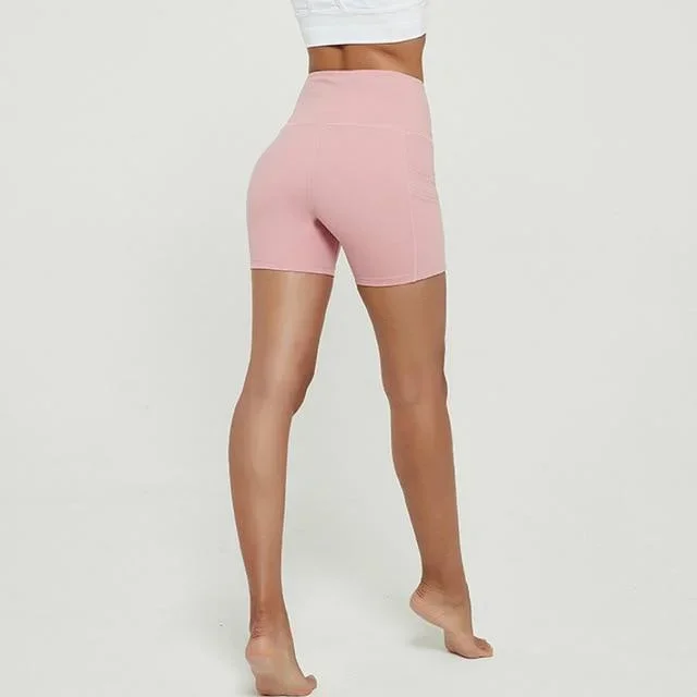 yoga-shorts-pink